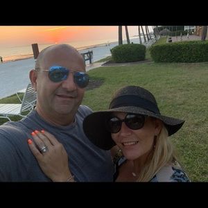 Meet your Posher, Maria